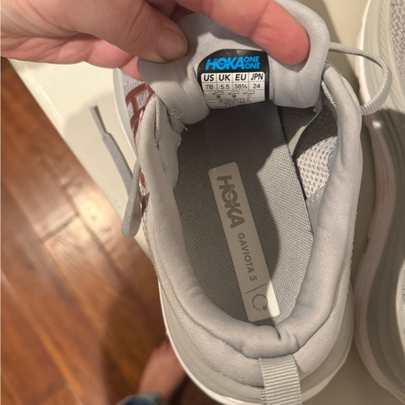 Women’s HOKA Gaviota 5 - Picture 3 of 5